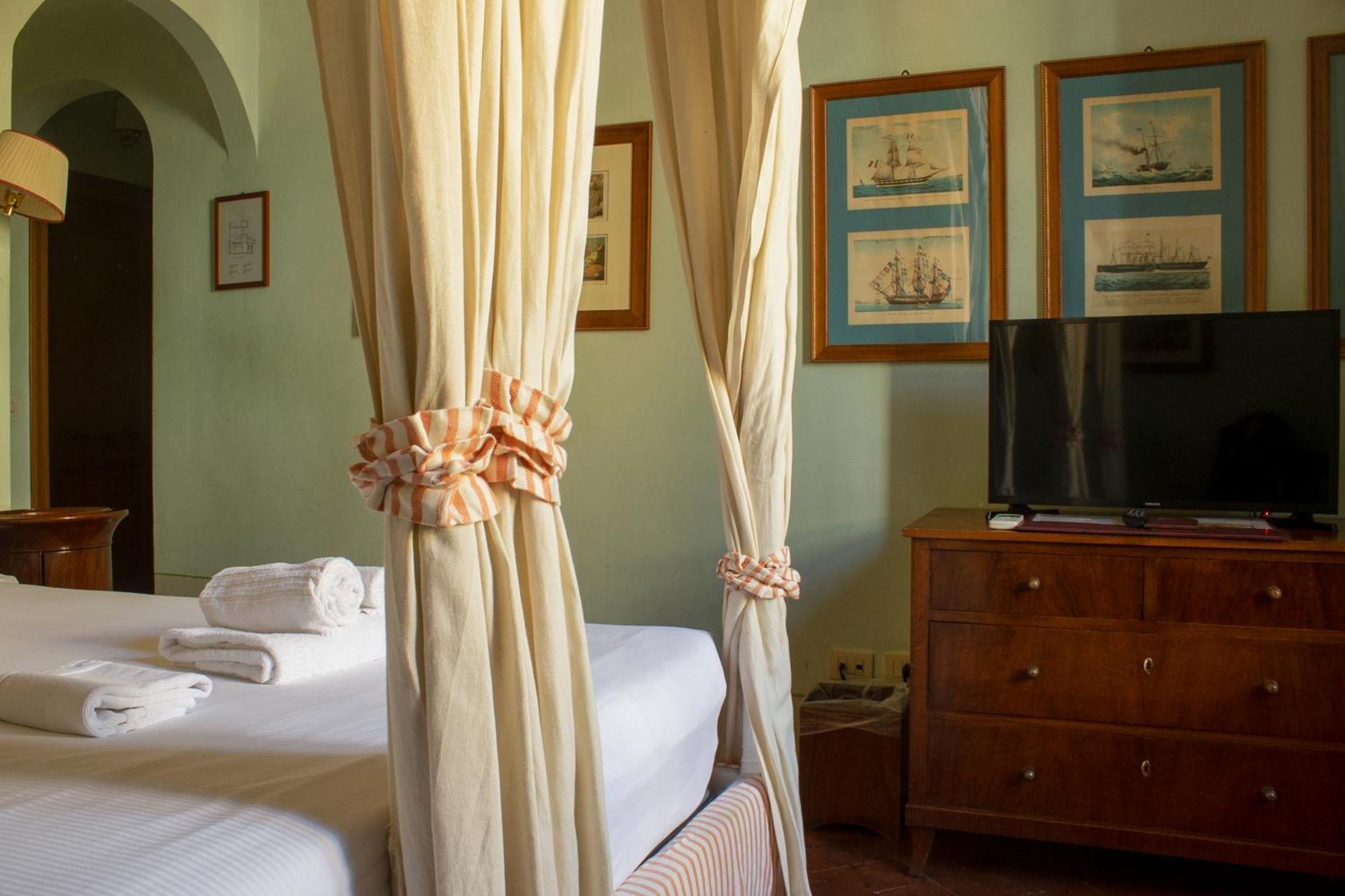 Antica Dimora Firenze Bed & Breakfast Bagian luar foto