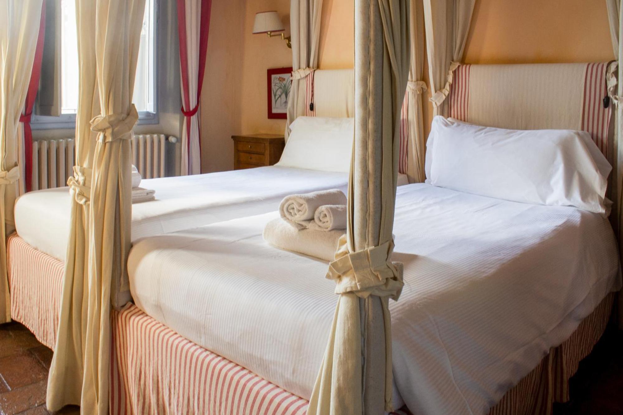 Antica Dimora Firenze Bed & Breakfast Bagian luar foto