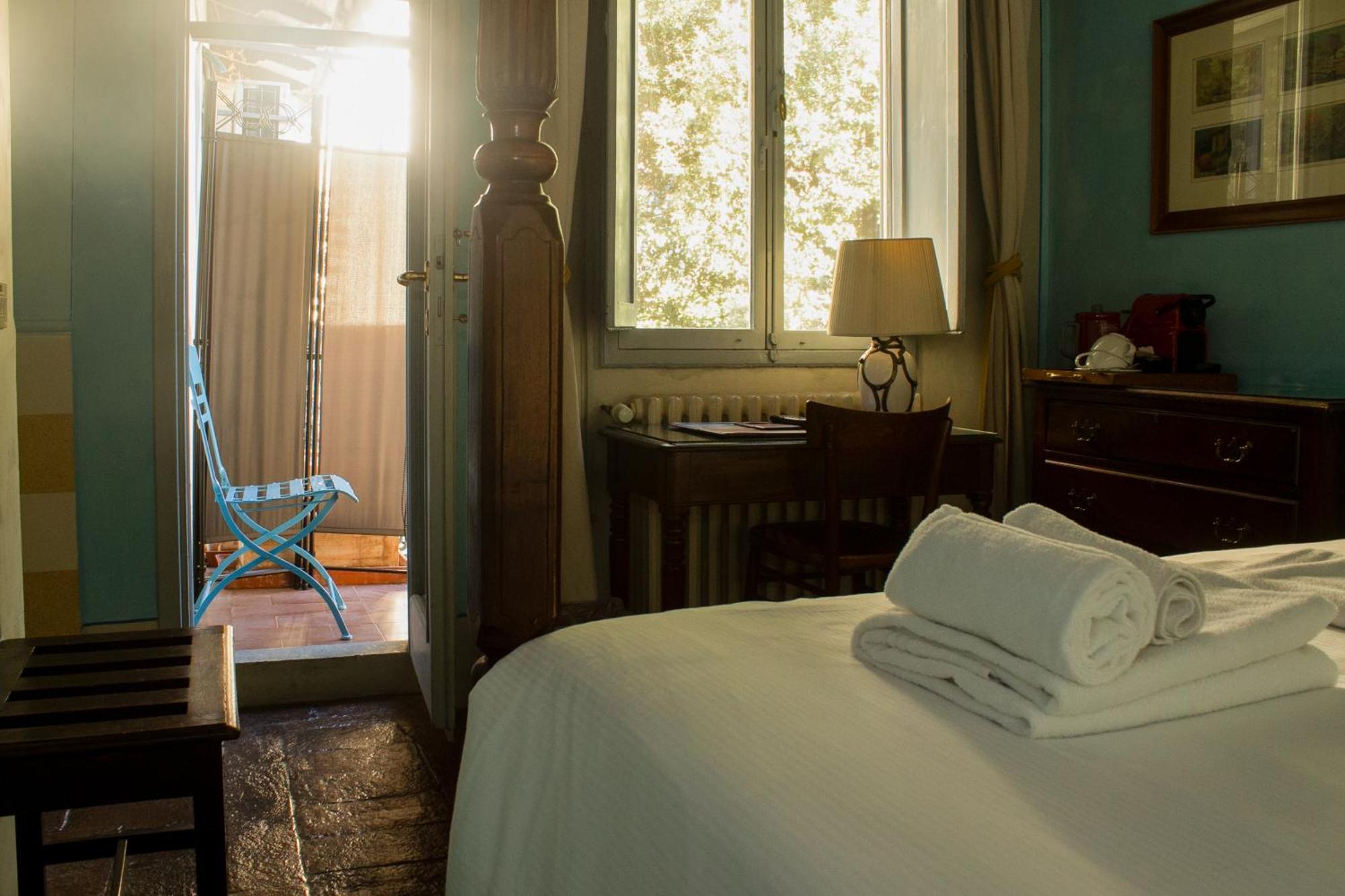 Antica Dimora Firenze Bed & Breakfast Bagian luar foto