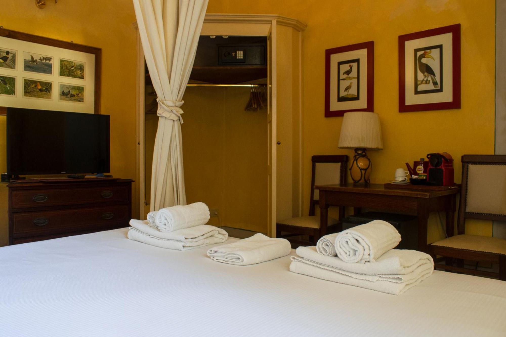 Antica Dimora Firenze Bed & Breakfast Bagian luar foto