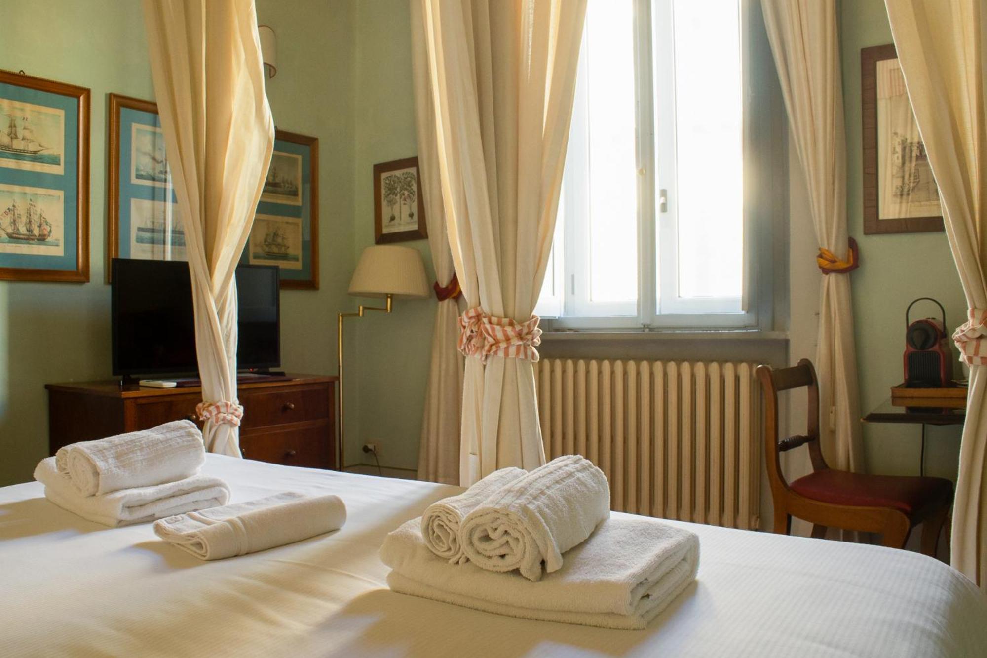 Antica Dimora Firenze Bed & Breakfast Bagian luar foto