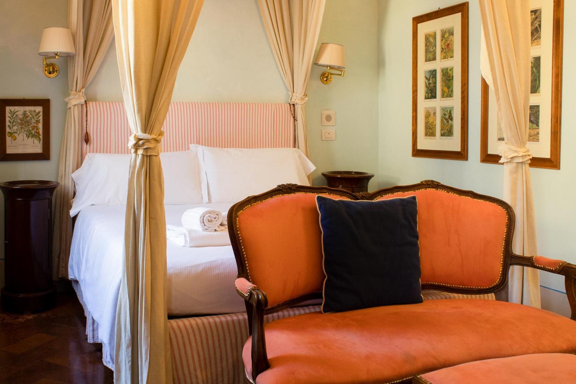 Antica Dimora Firenze Bed & Breakfast Bagian luar foto