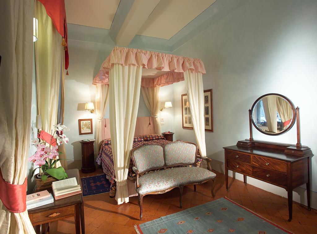 Antica Dimora Firenze Bed & Breakfast Bagian luar foto